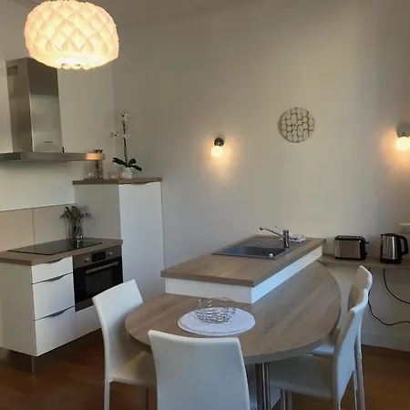 Duplex Pour 4 Personnes Au Centre De Apartment Bordeaux